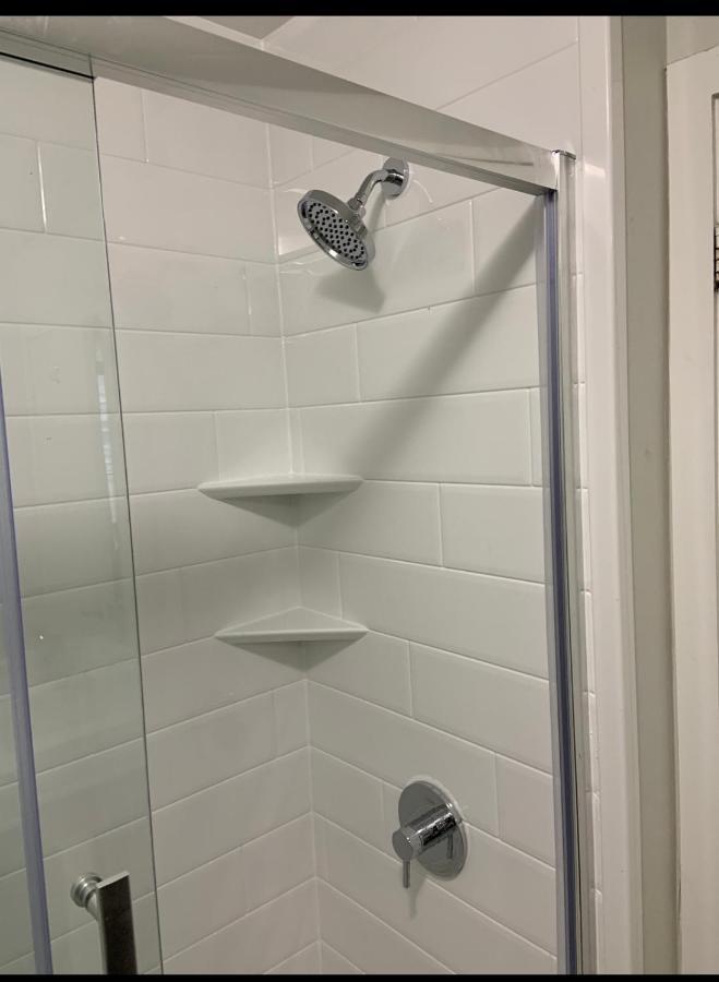 דירות Beautiful Unit In Heart Of Downtown טורונטו מראה חיצוני תמונה